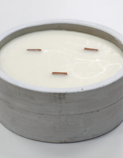 Large Round - Patchouli & Dark Amber