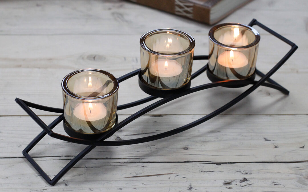Centrepiece Iron Votive Candle Holder - 3 Cup Silluethe