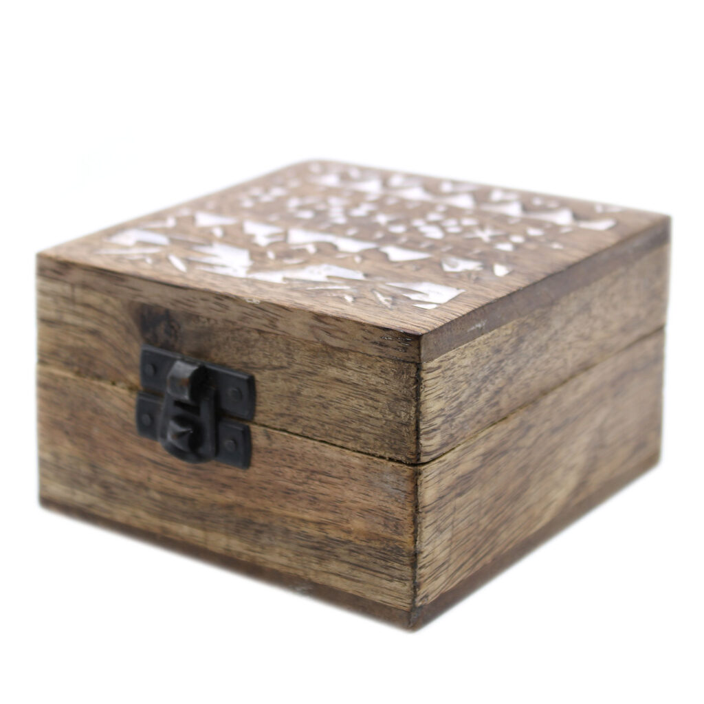 White Washed Wooden Box – 4×4 Slavic Design