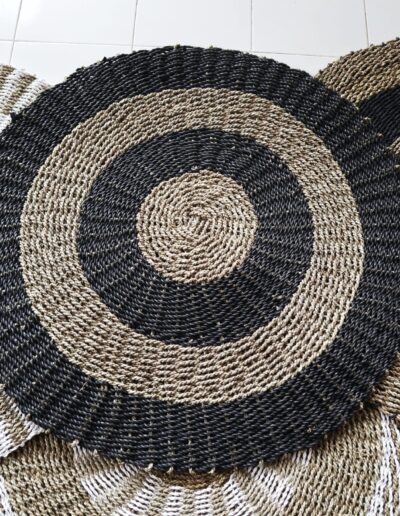 Round Seagrass Black & Tan - Circles - 1m