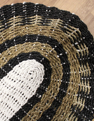 Oval Seagrass Black, White & Tan - Classic - 60 x 120cm
