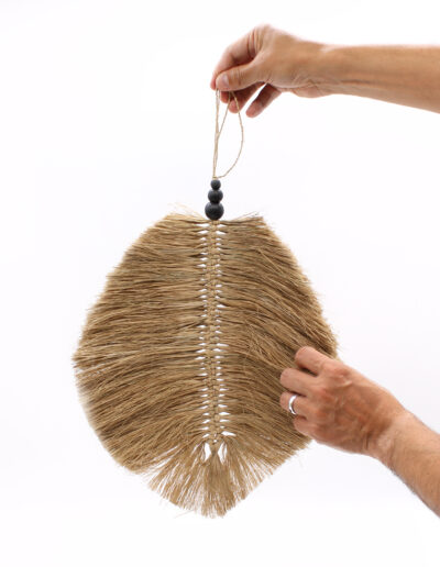 Hanging Raffa Leaf 35cm