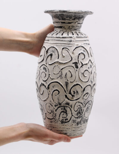 Swirls Shaped Vase - Cream