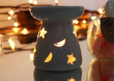 Classic White Oil Burner - Moon & Star - Large