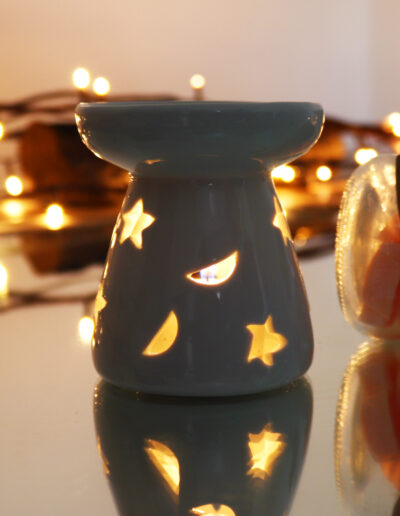 Classic White Oil Burner - Moon & Star - Large
