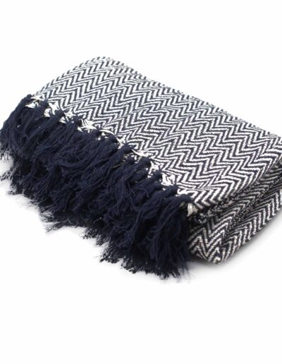 Boho Comfort Throws - 140 x 200 cm - Navy Zigzag