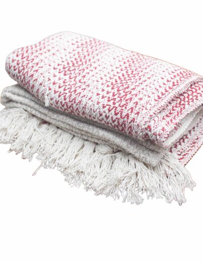 Boho Comfort Throws - 140 x 200 cm - Ruby Two Tone