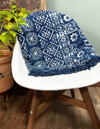 Handmade Indigo Throw - 170 x 120 cm - Desi Stripes
