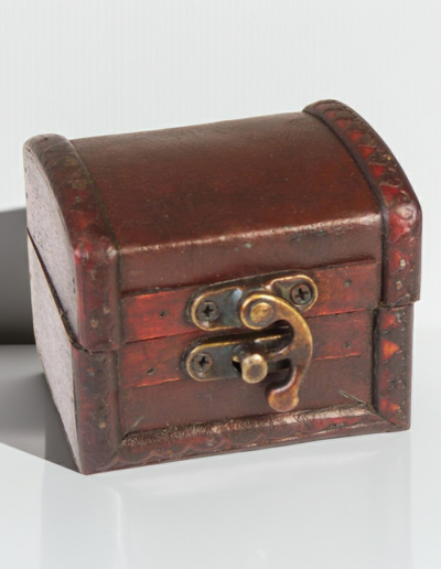 Colonial-Boxes-Leather-Effect-Medium