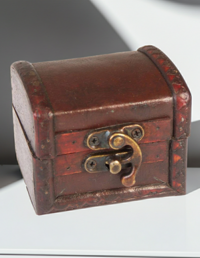 Colonial-Boxes-Leather-Effect-Medium