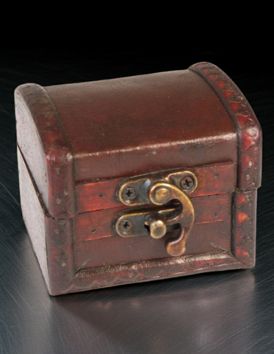 Colonial-Boxes-Leather-Effect-Medium