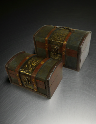 Sets of 2 Colonial Boxes – Metal Embossed