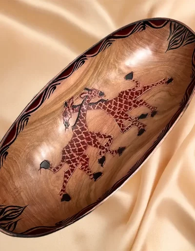 African Giraffe Design Wooden Tray