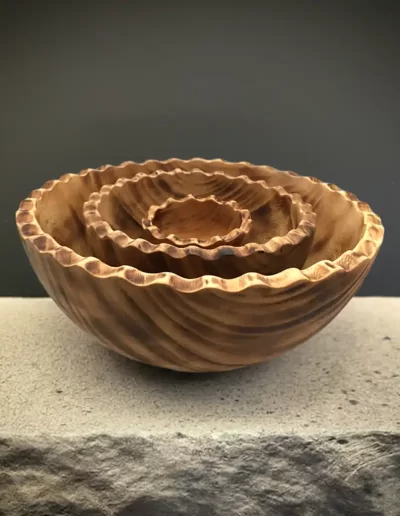 Scallop Wavy Edge Medium Wooden Bowl
