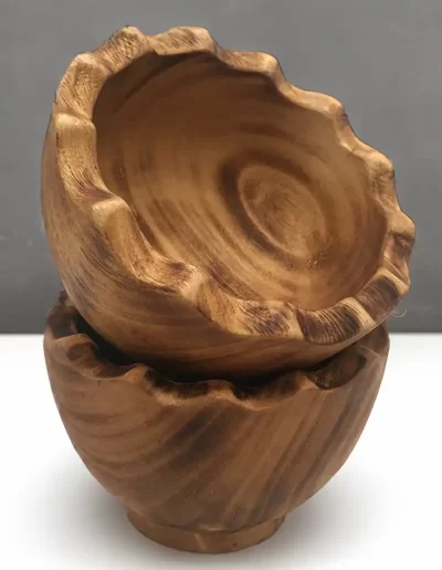 Scallop Wavy Edge Small Wooden Bowl