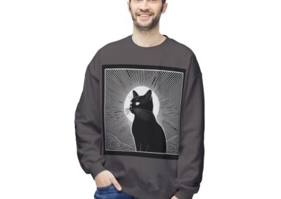 Black Cat Graphic Crewneck Sweatshirt