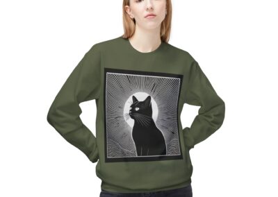 Black Cat Graphic Crewneck Sweatshirt